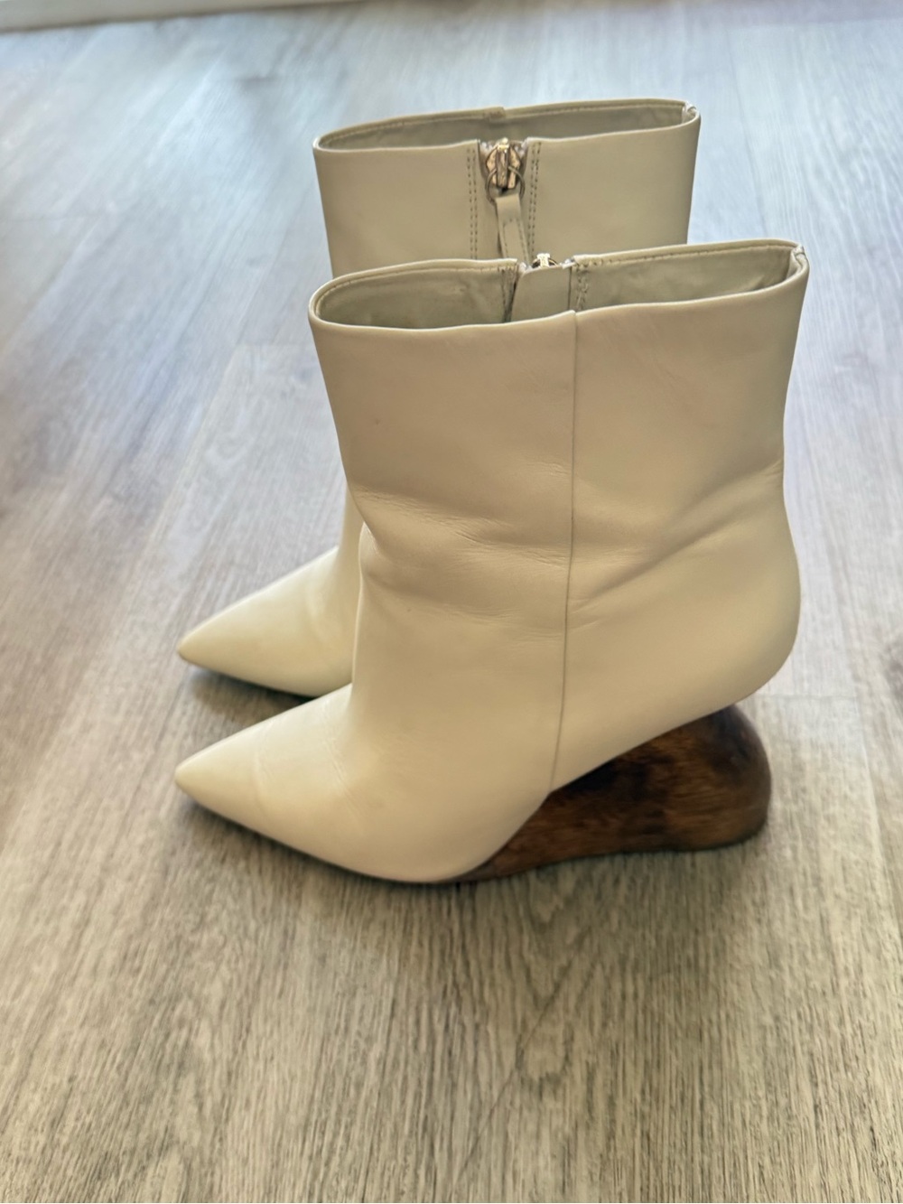 cult gaia livi off white ivory sculptural wooden high heel ankle boots size 38